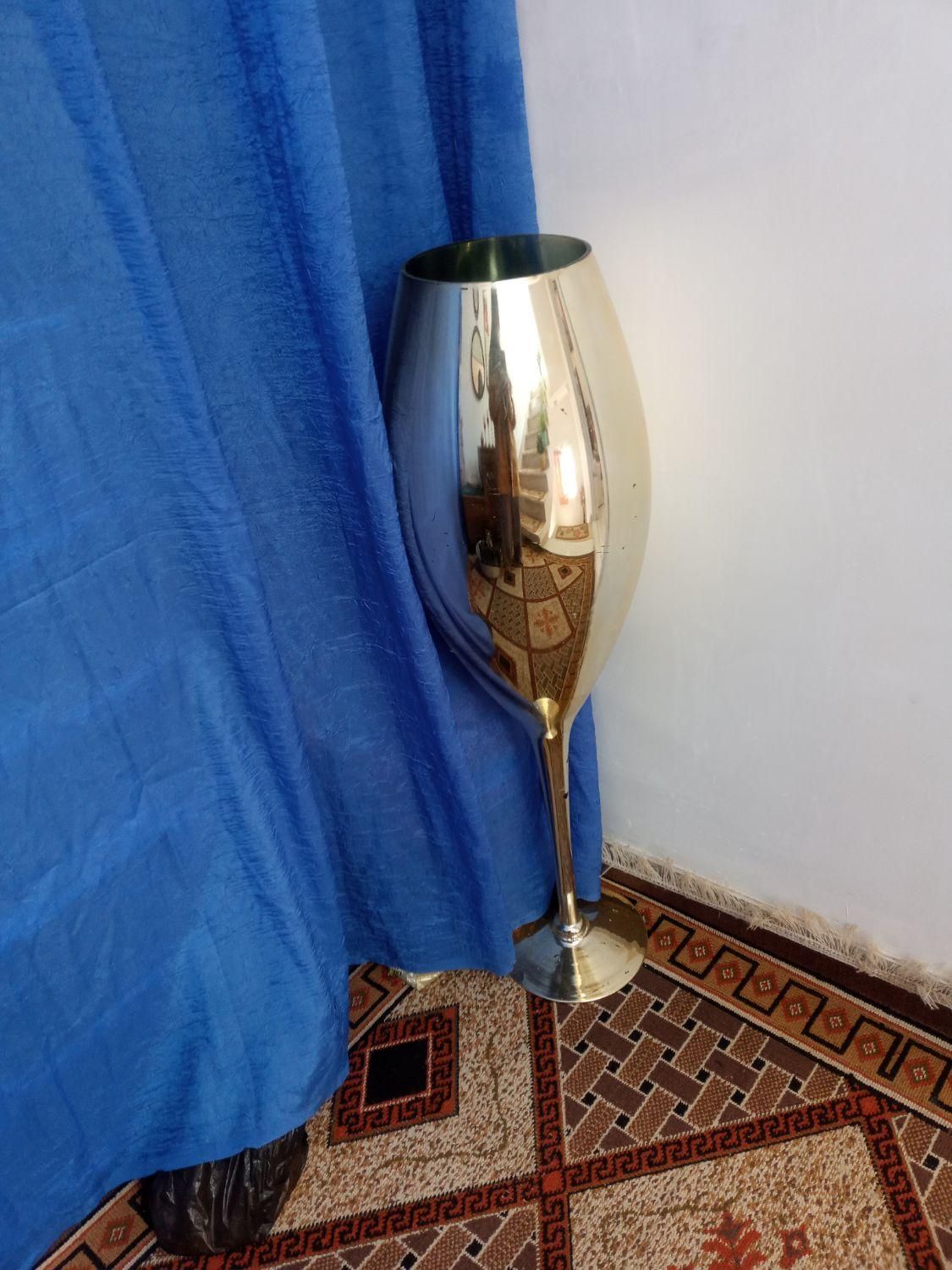 گلدان|گل مصنوعی|هرسین, |دیوار