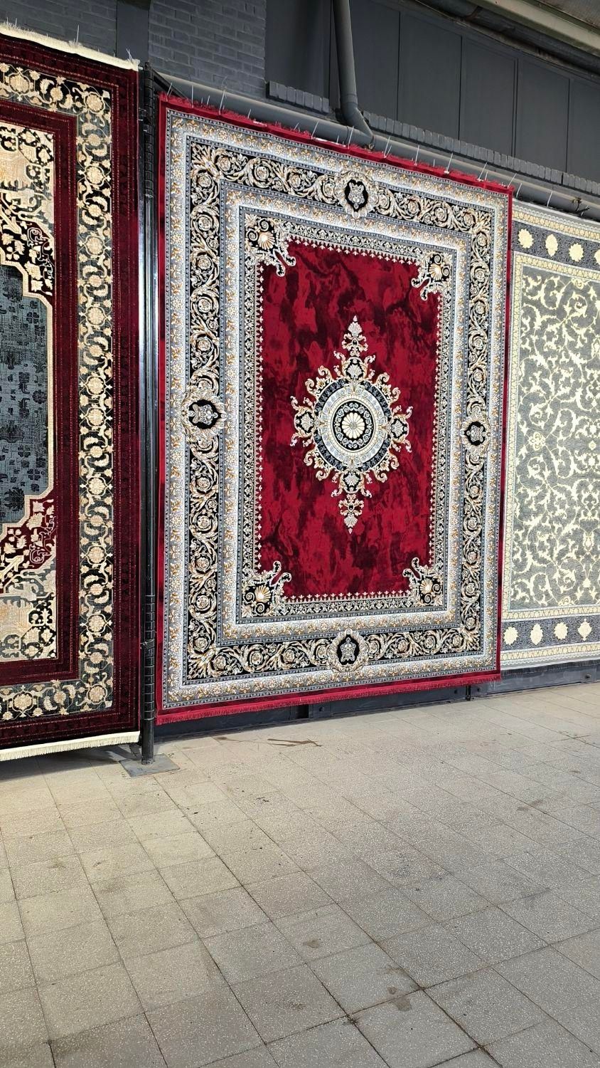 گالری فرش 700&1200شانه (نگین غرب )|فرش|کرمانشاه, |دیوار