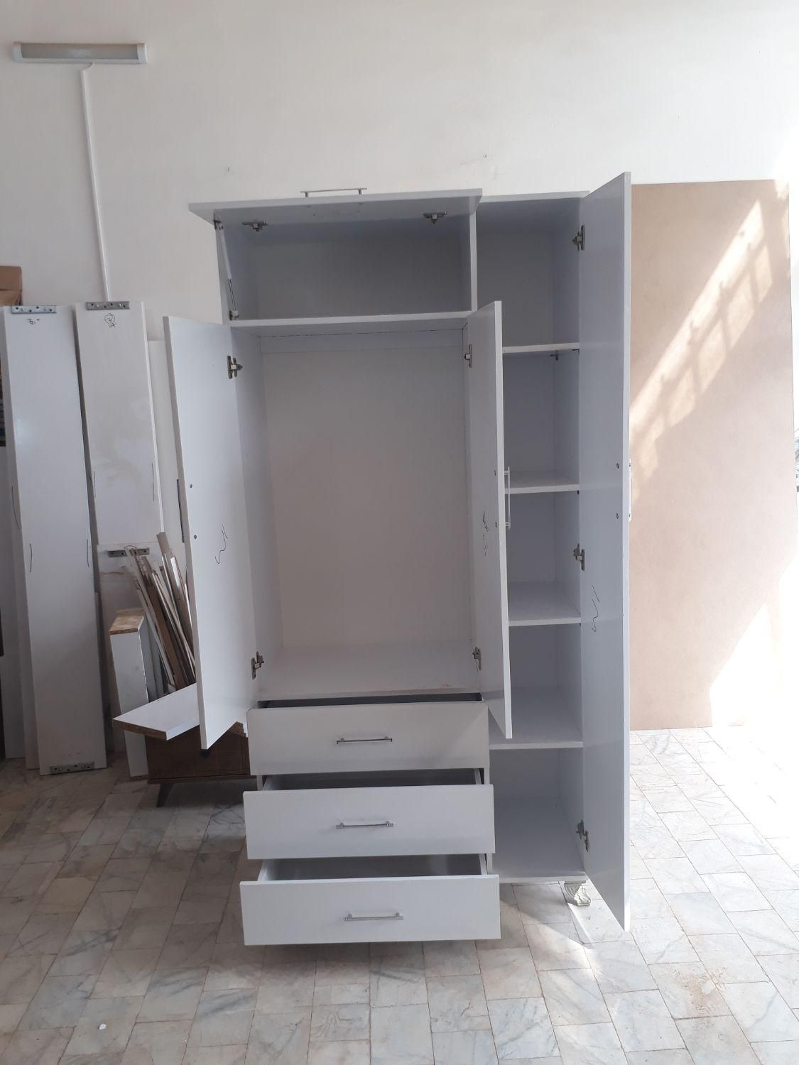 رخت اویز ویترین دار|جاکفشی، کمد، دراور|کرمانشاه, |دیوار