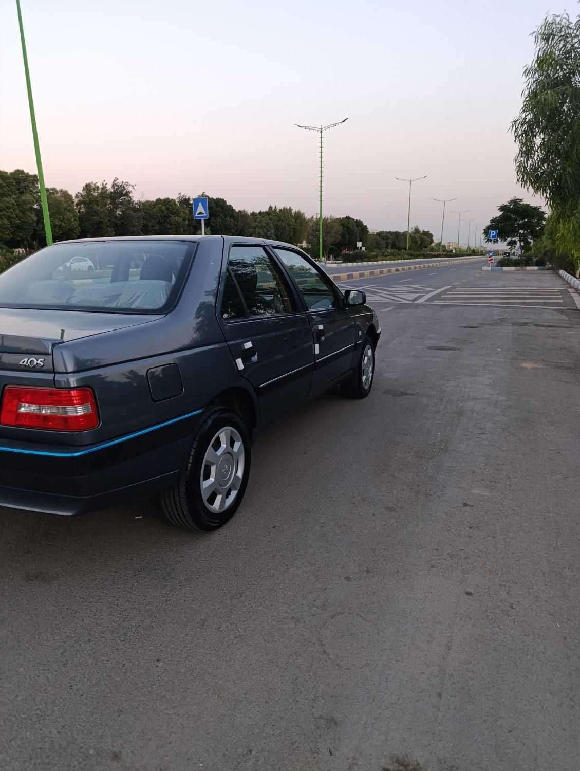 پژو 405 SLX موتورTU5، بدون رنگ۱۳۹۶دریچه گاز سیمی|خودرو سواری و وانت|اصفهان, شهرک شهید منتظری|دیوار