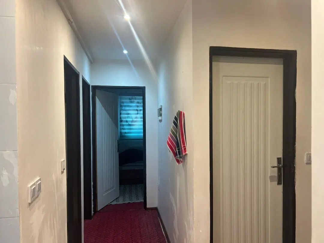 فروش واحد سند دار /آب وبرق/ ابتدای خیابان بهار|فروش آپارتمان|رشت, باهنر|دیوار