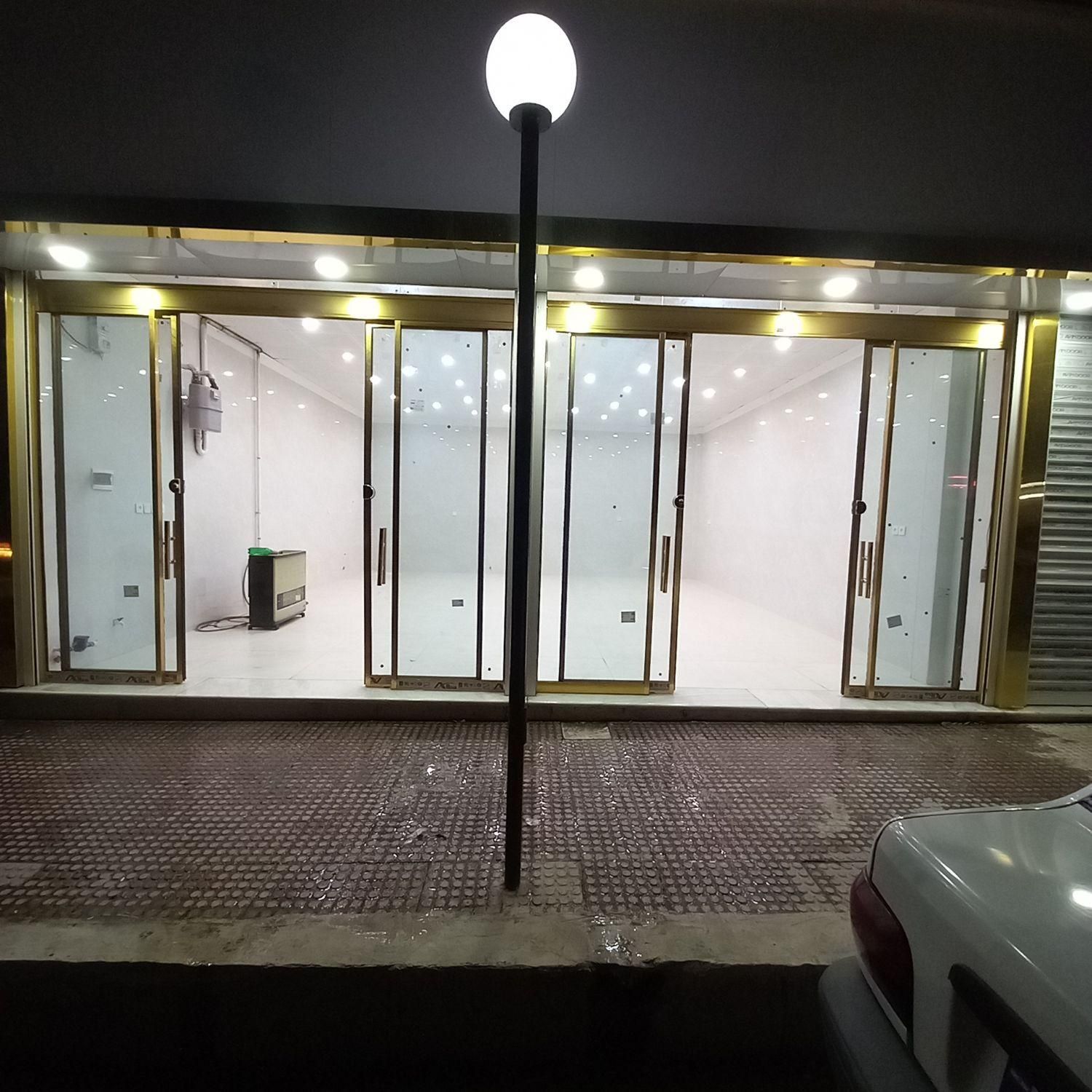 مغازه تجاری ۵۴متری میدان جهاد بر خیابان جهاد|فروش مغازه و غرفه|ملایر, |دیوار