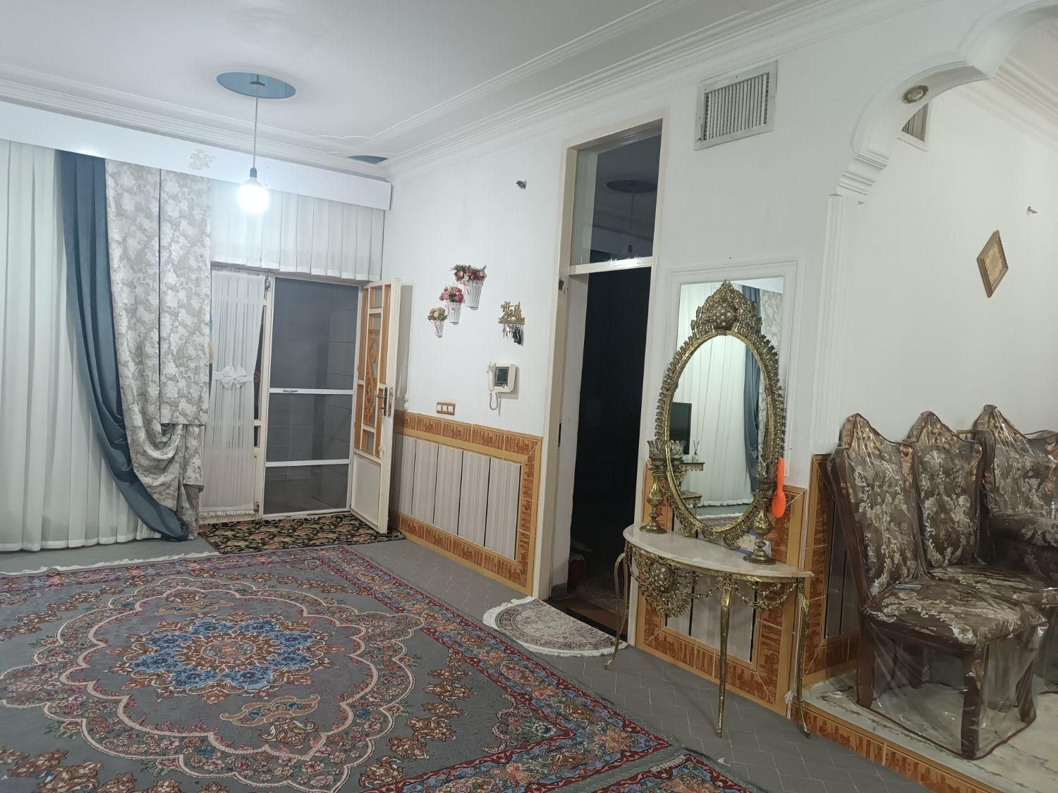 از هر نظر  ، مرتب وتمیز، عالی|اجارهٔ آپارتمان|کوهدشت, |دیوار