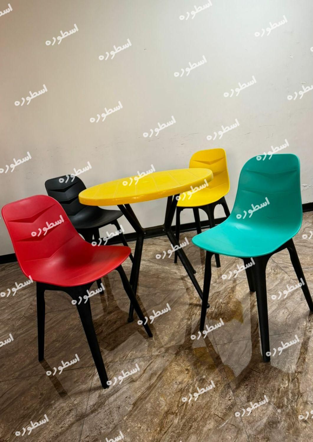 میز و صندلی غذاخوری/میز ثابت شطرنجی/صندلی السا|میز و صندلی غذاخوری|رشت, سعدی (تختی)|دیوار