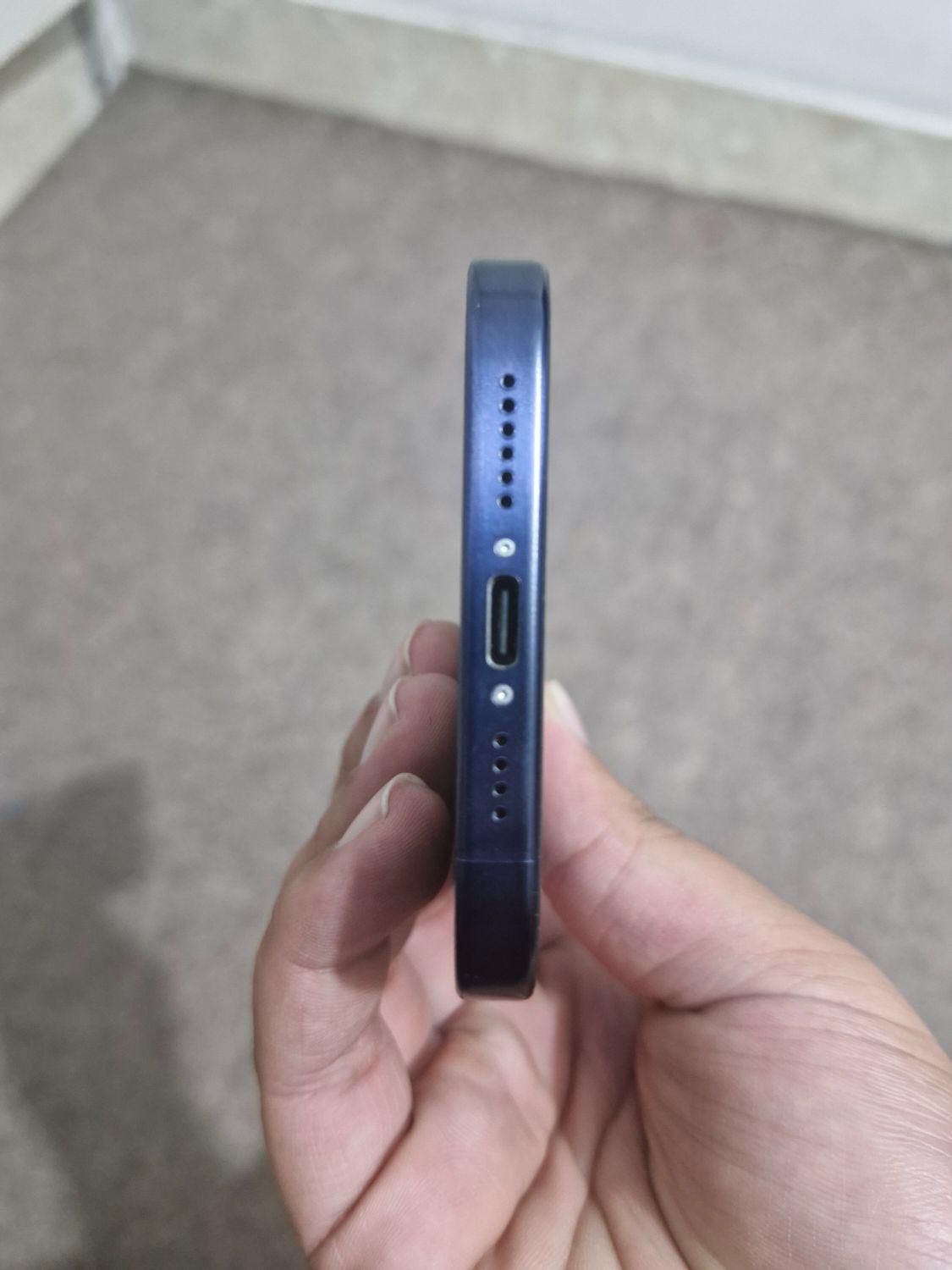 اپل iPhone 15 Pro Max با حافظهٔ ۵۱۲ گیگابایت|موبایل|شیراز, شهرک گلستان|دیوار