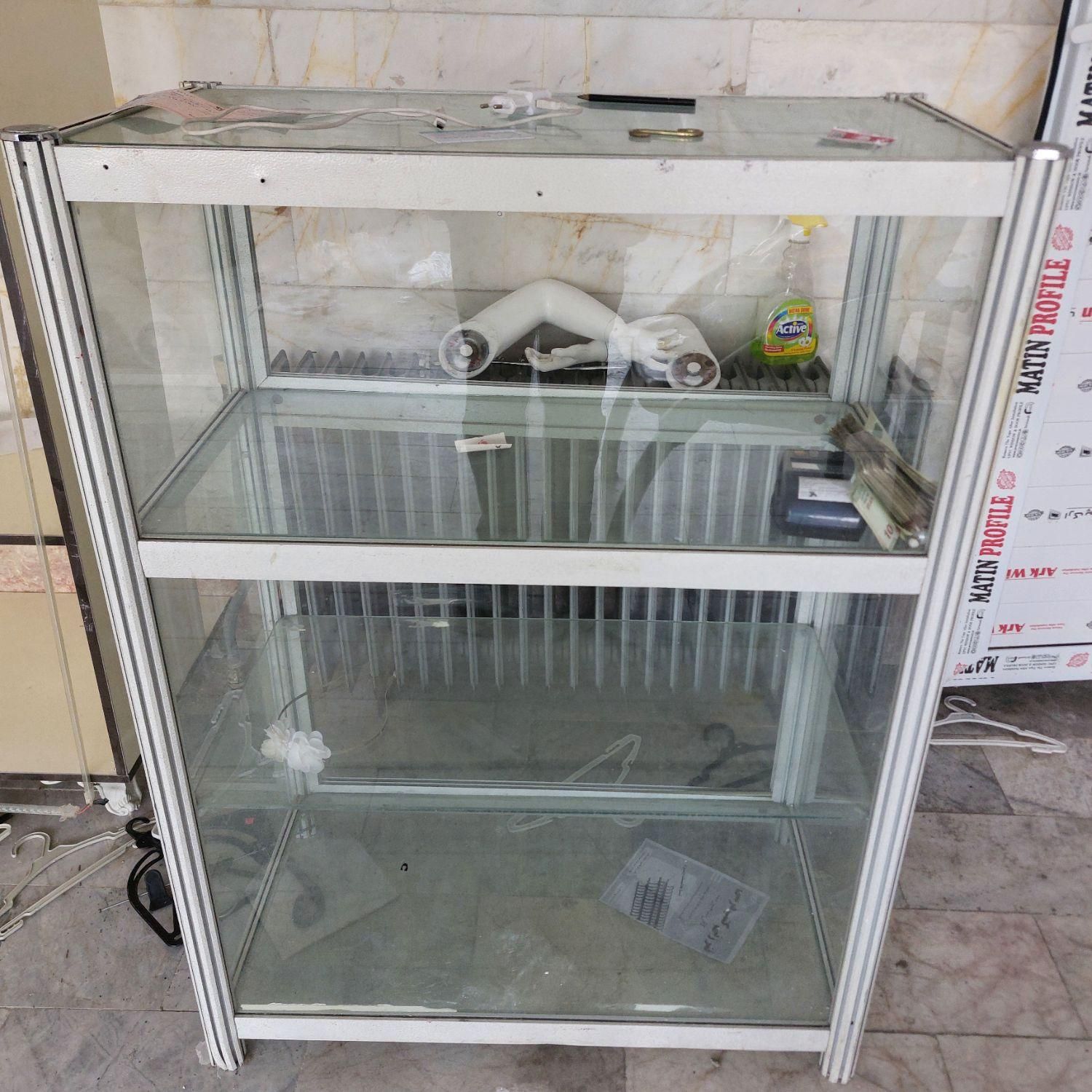 مانکن ، رگال ، ویترین ، آویز|حراج|ارومیه, |دیوار