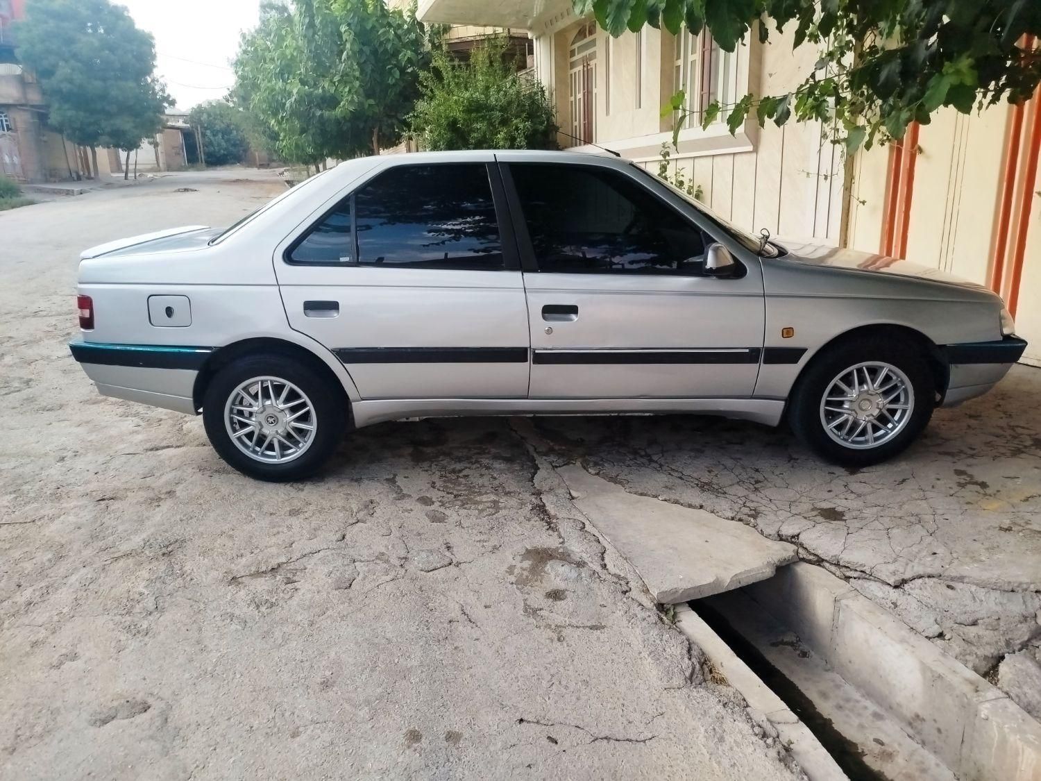 پژو 405 SLX موتور 1800، مدل ۱۳۹۰|خودرو سواری و وانت|خرم‌آباد, |دیوار