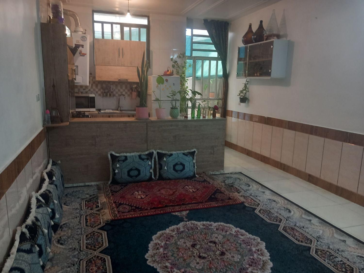 منزل ویلایی۱۰۰متردوخواب ماشین رو سقف سبک زیر قیمت|فروش خانه و ویلا|شیراز, شهرک مهدی‌آباد|دیوار