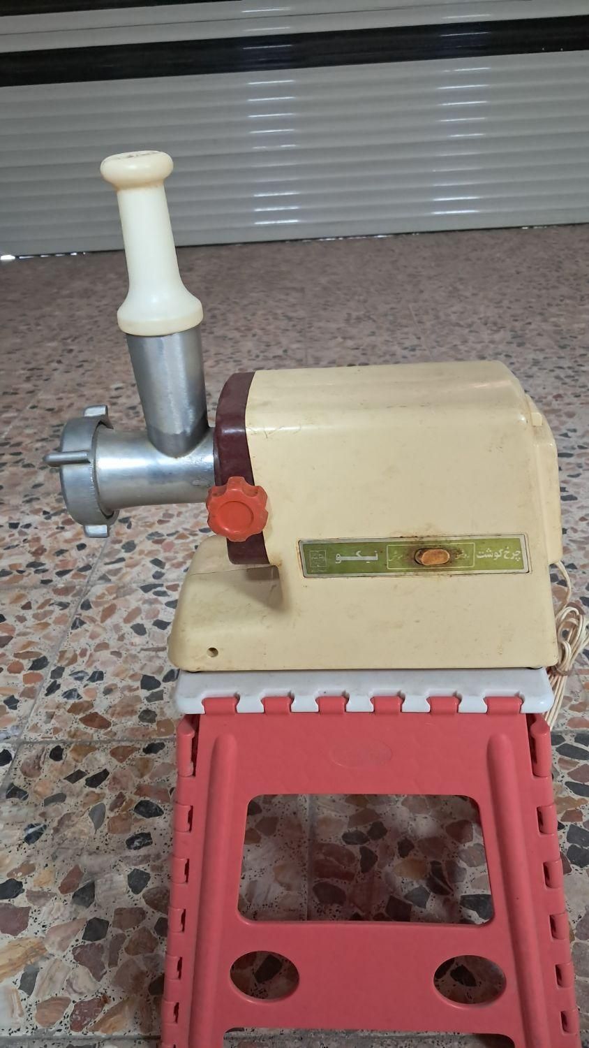 چرخ گوشت نیکو|خردکن، آسیاب، غذاساز|رشت, فلسطین|دیوار