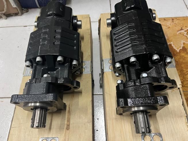 پمپ بغل گیربکس جک کمپرسی|قطعات یدکی و لوازم جانبی|اهواز, ۳۰ متری|دیوار