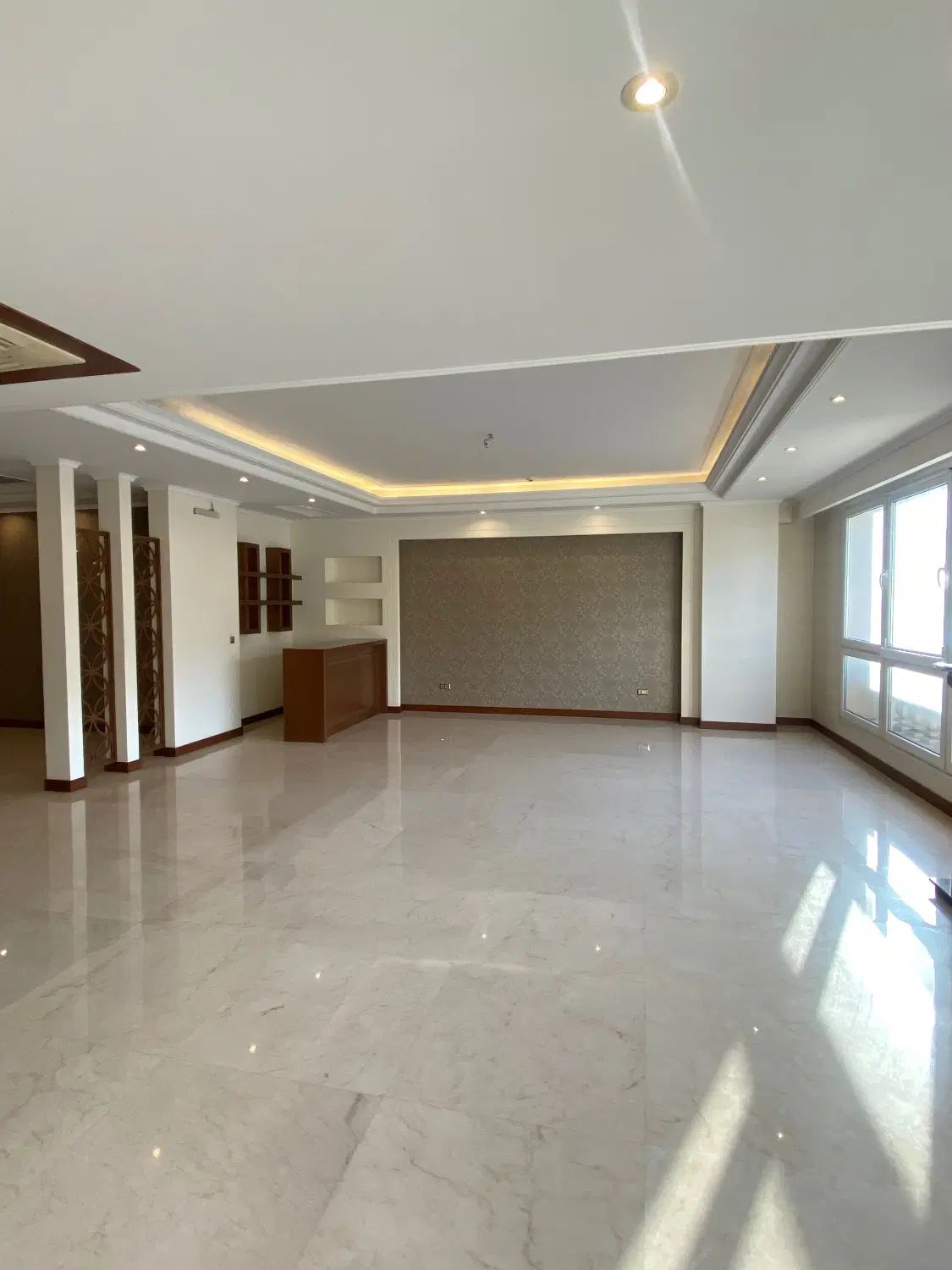 حوالی کاج ۲۰۰متر / تکواحدی / ۲پارکینگ / زیر قیمت|فروش آپارتمان|تهران, سعادت‌آباد|دیوار