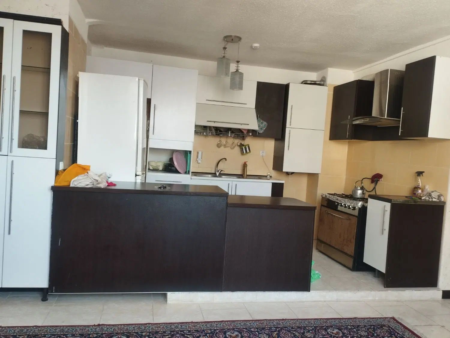 خونه مبله|اجارهٔ کوتاه‌مدت آپارتمان و سوئیت|صدرا-فارس, فاز ۲|دیوار