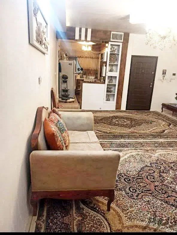 100متر دوخواب / پارکینگ اختصاصی / ولیعصر /تک واحدی|فروش آپارتمان|مشهد, امیر|دیوار