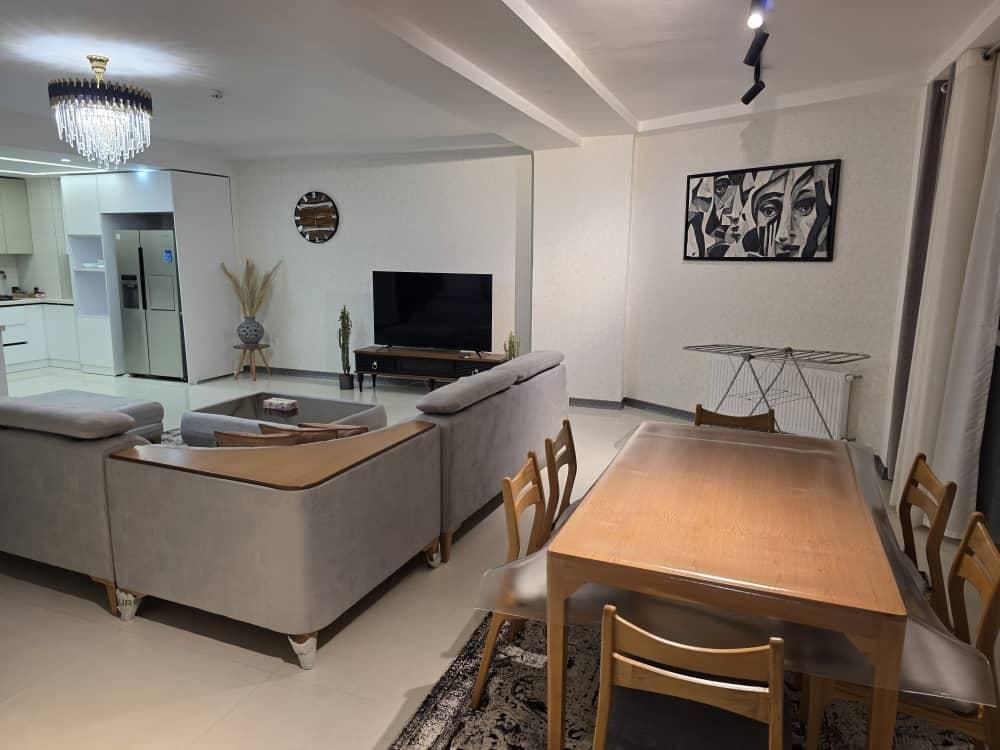 منزل مبله در چمران|اجارهٔ کوتاهمدت آپارتمان و سوئیت|شیراز, چوگیاه|دیوار