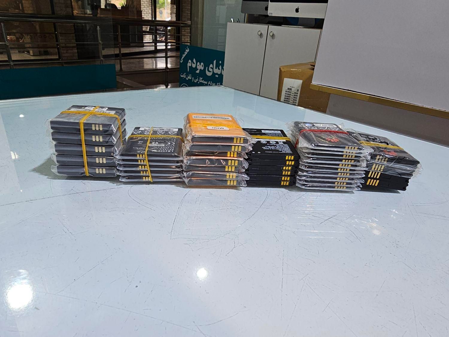 باطری مودم جیبی ایرانسل|مودم و تجهیزات شبکه|مشهد, ده دی|دیوار