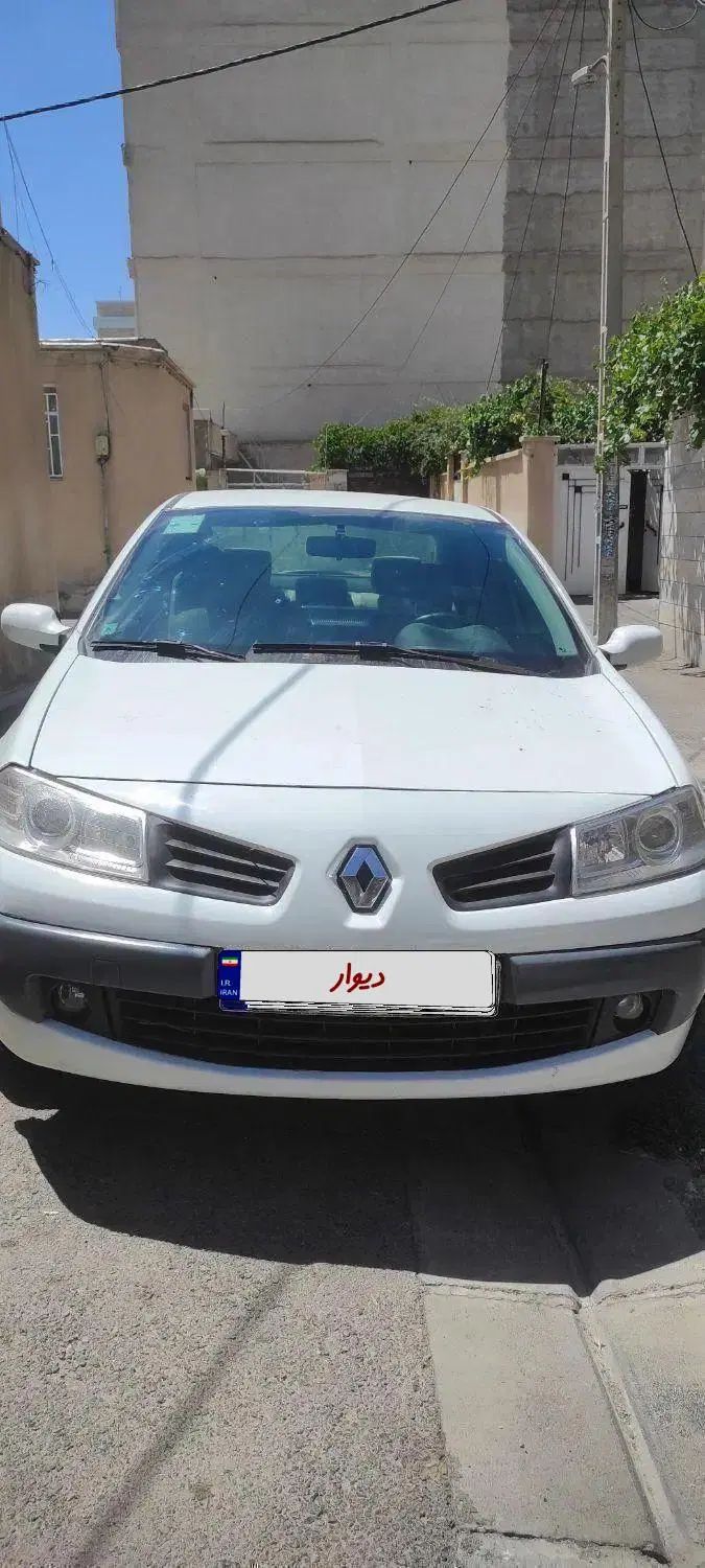رنو مگان  وارداتیE2 1600cc، مدل ۱۳۹۱|خودرو سواری و وانت|تهران, منیریه|دیوار