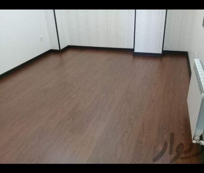 نصاب نصب پارکت لمینت کفپوش برچسب کاغذدیواری قرنیز|خدمات پیشه و مهارت|کرج, عظیمیه|دیوار