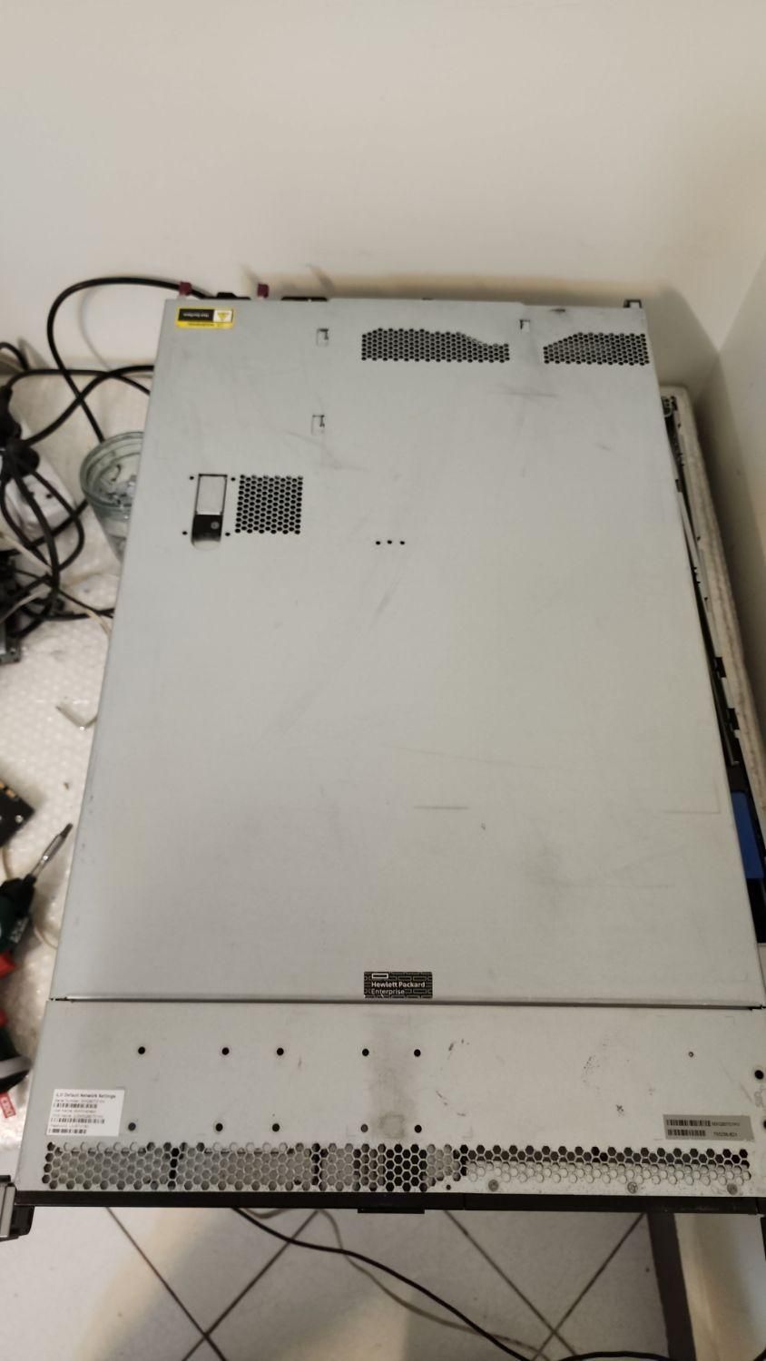 سرور server dl360 g9 8sff used|مودم و تجهیزات شبکه|تهران, سهروردی|دیوار