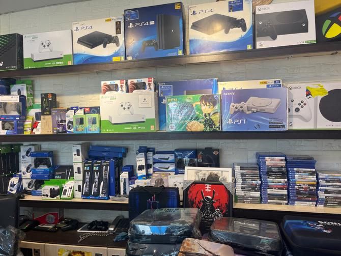 Ps5 standard دیسک خور دوعدد موجودباگارانتی و اقساط|کنسول، بازی ویدئویی و آنلاین|رشت, استادسرا|دیوار