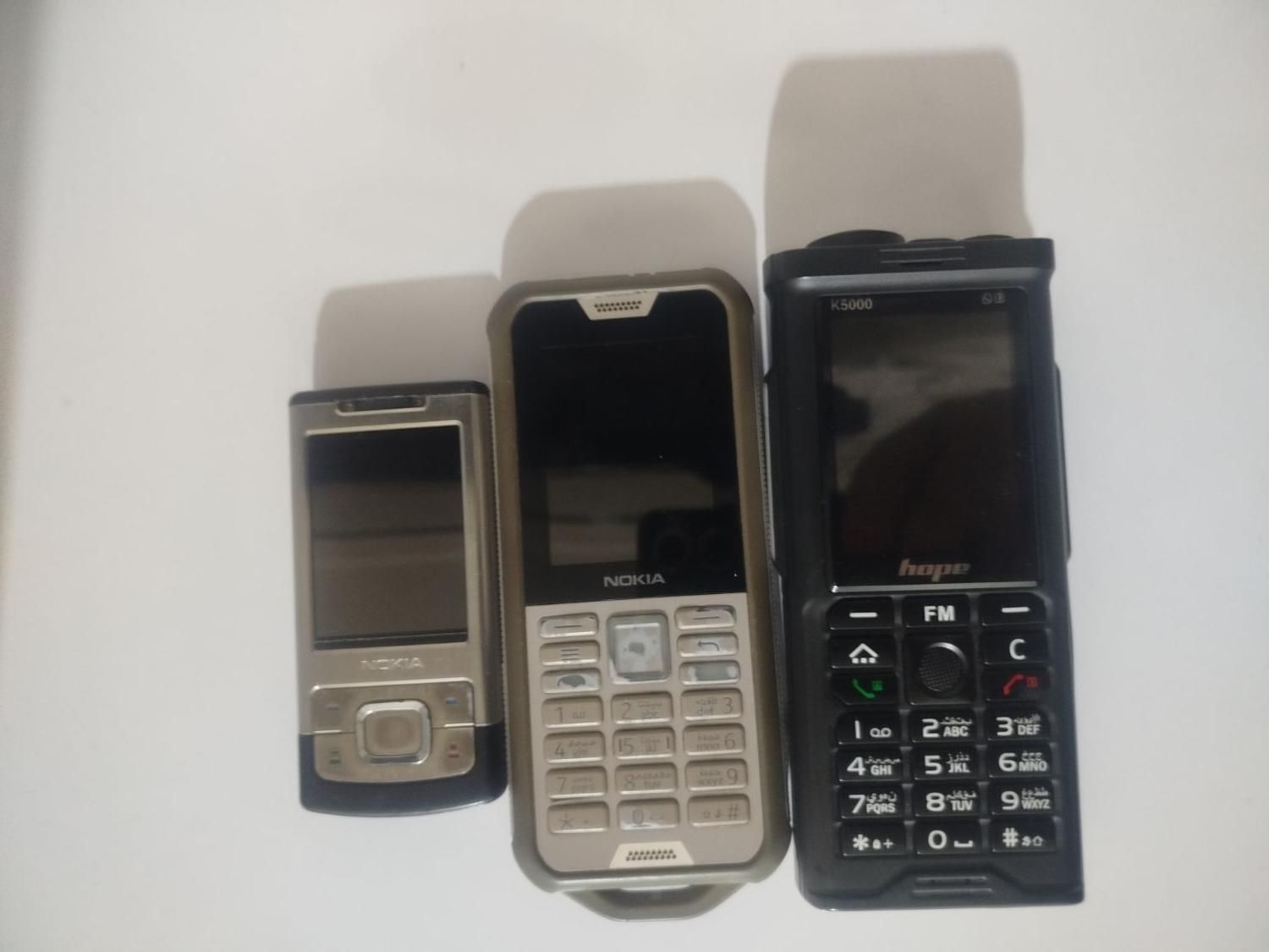 نوکیا 8000 4G با حافظهٔ ۴ گیگابایت|موبایل|کرمانشاه, |دیوار