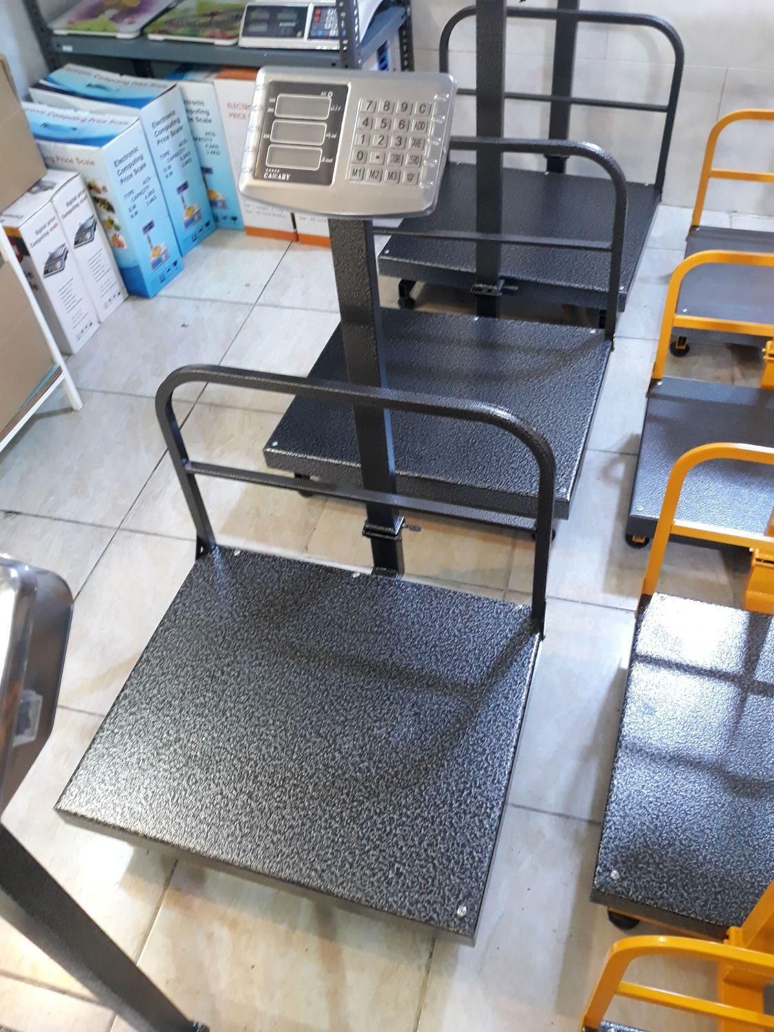 باسکول ترازو ۵۰×۶۰ تاشو  ۴۰۰ کیلو|فروشگاه و مغازه|تبریز, |دیوار