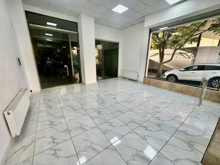 مغازه،انباری،دفتری،قونقاپاساژوسکانیان متراژهامختلف|اجارهٔ مغازه و غرفه|تبریز, |دیوار