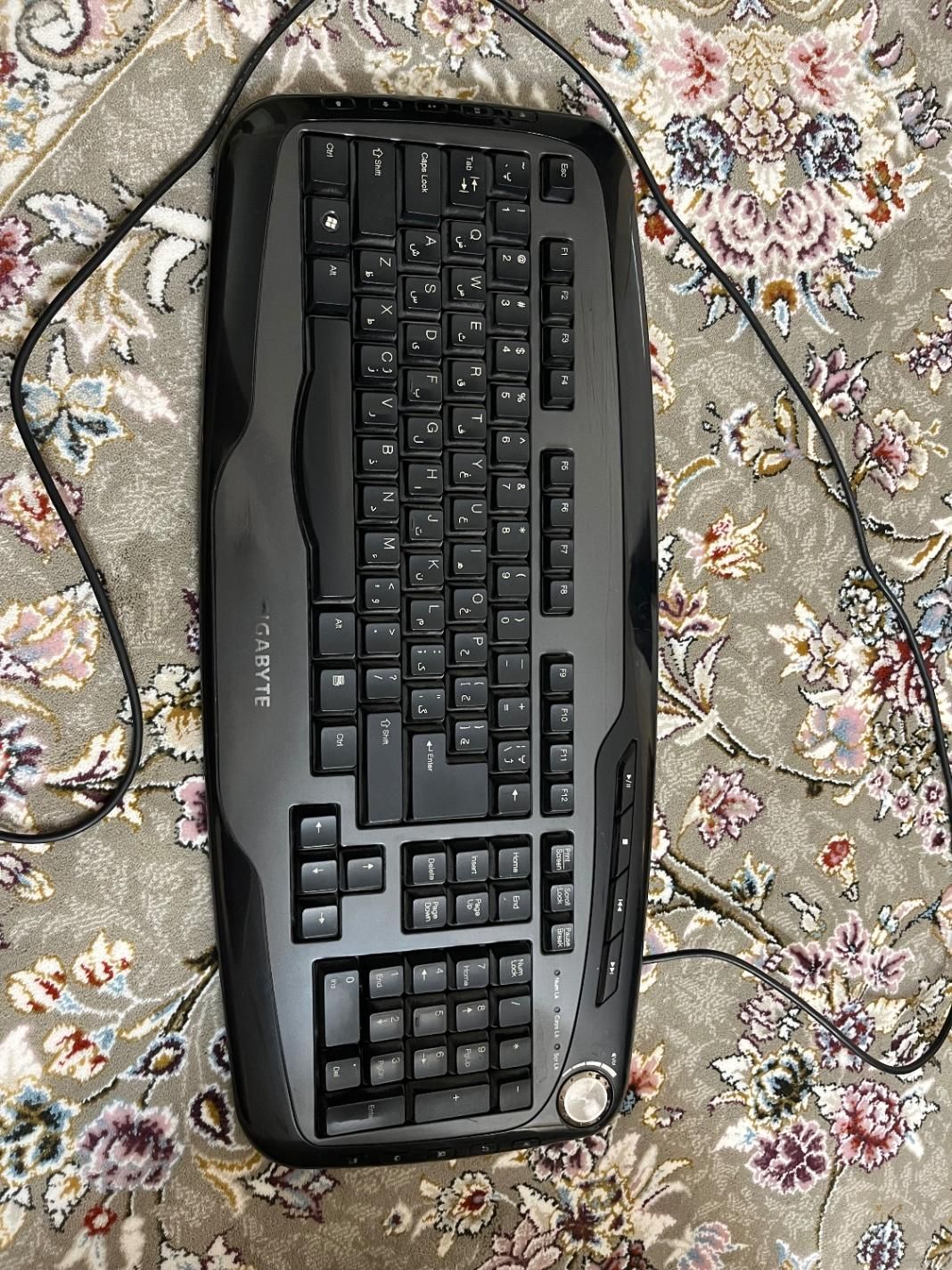 مانیتور و کیبورد|قطعات و لوازم جانبی رایانه|ری, حمزه‌آباد|دیوار