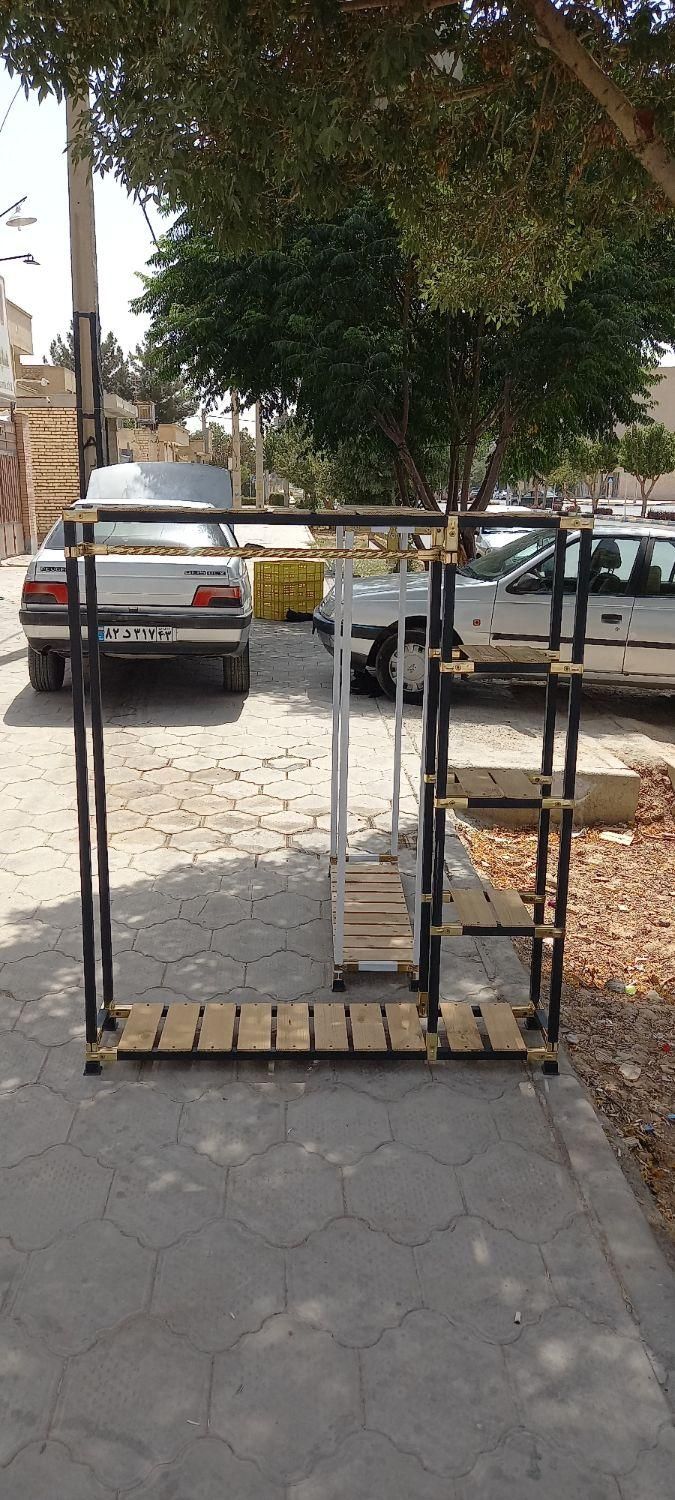 رگال بغل طبقه|جاکفشی، کمد، دراور|شاهین‌شهر, شهرک ردانی پور|دیوار