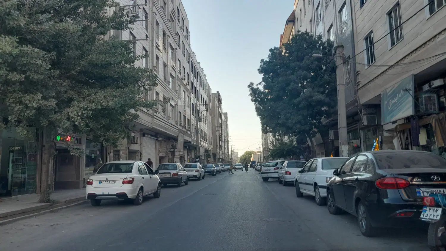 مغازه تمیز ۱۵ متری در ۱۶ متری یاس باقرآباد|فروش مغازه و غرفه|قرچک, باقرآباد|دیوار