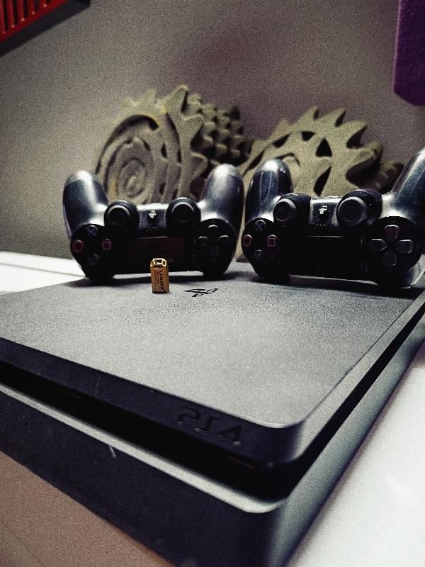 Ps4 اسلیم کپی خور ورژن ۹.۰۰|کنسول، بازی ویدئویی و آنلاین|شیراز, شهرک سراج‎|دیوار