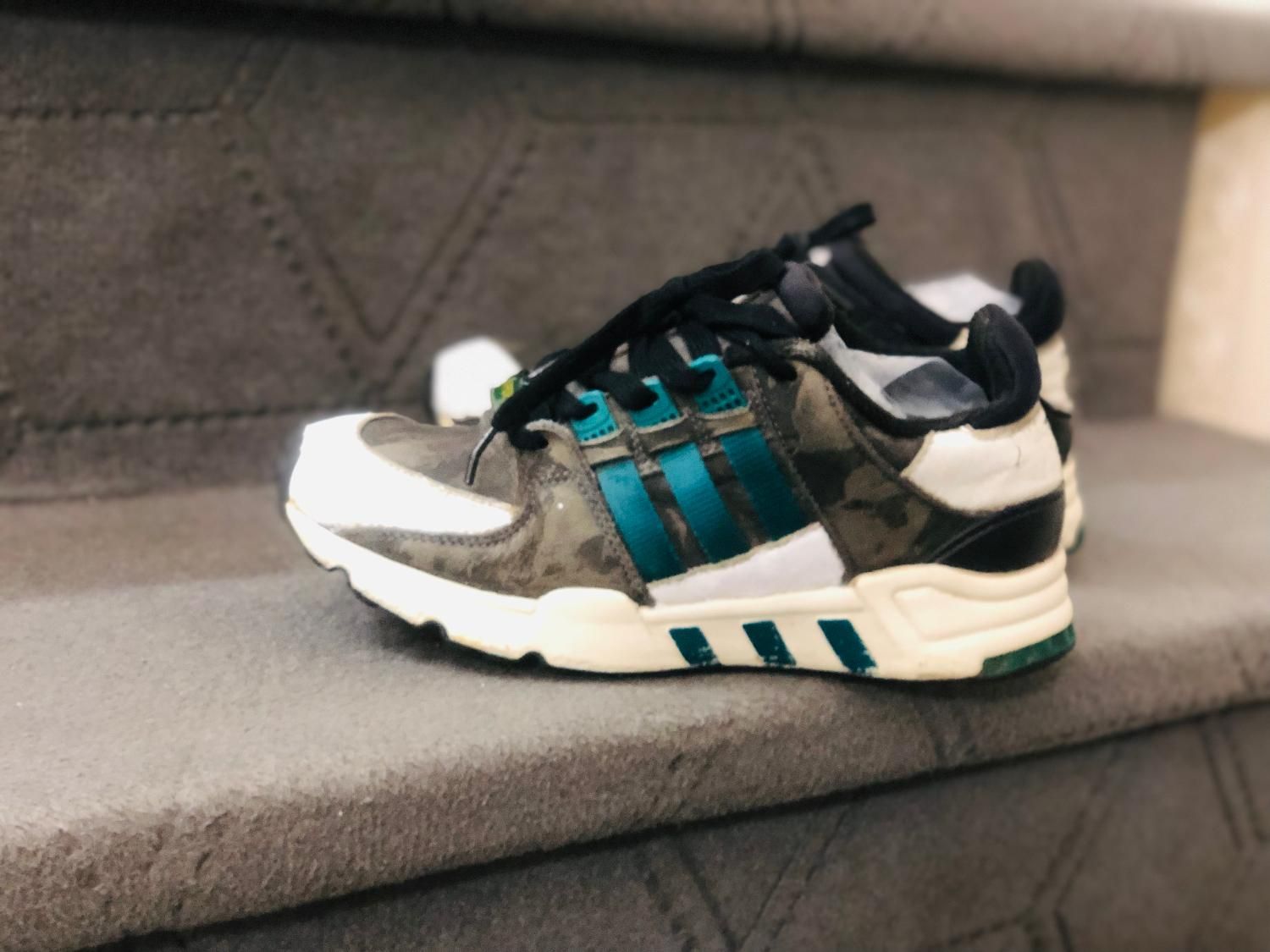 zx8000 رنگ مادر   zx اکومنت|کیف، کفش، کمربند|تهران, اسفندیاری|دیوار
