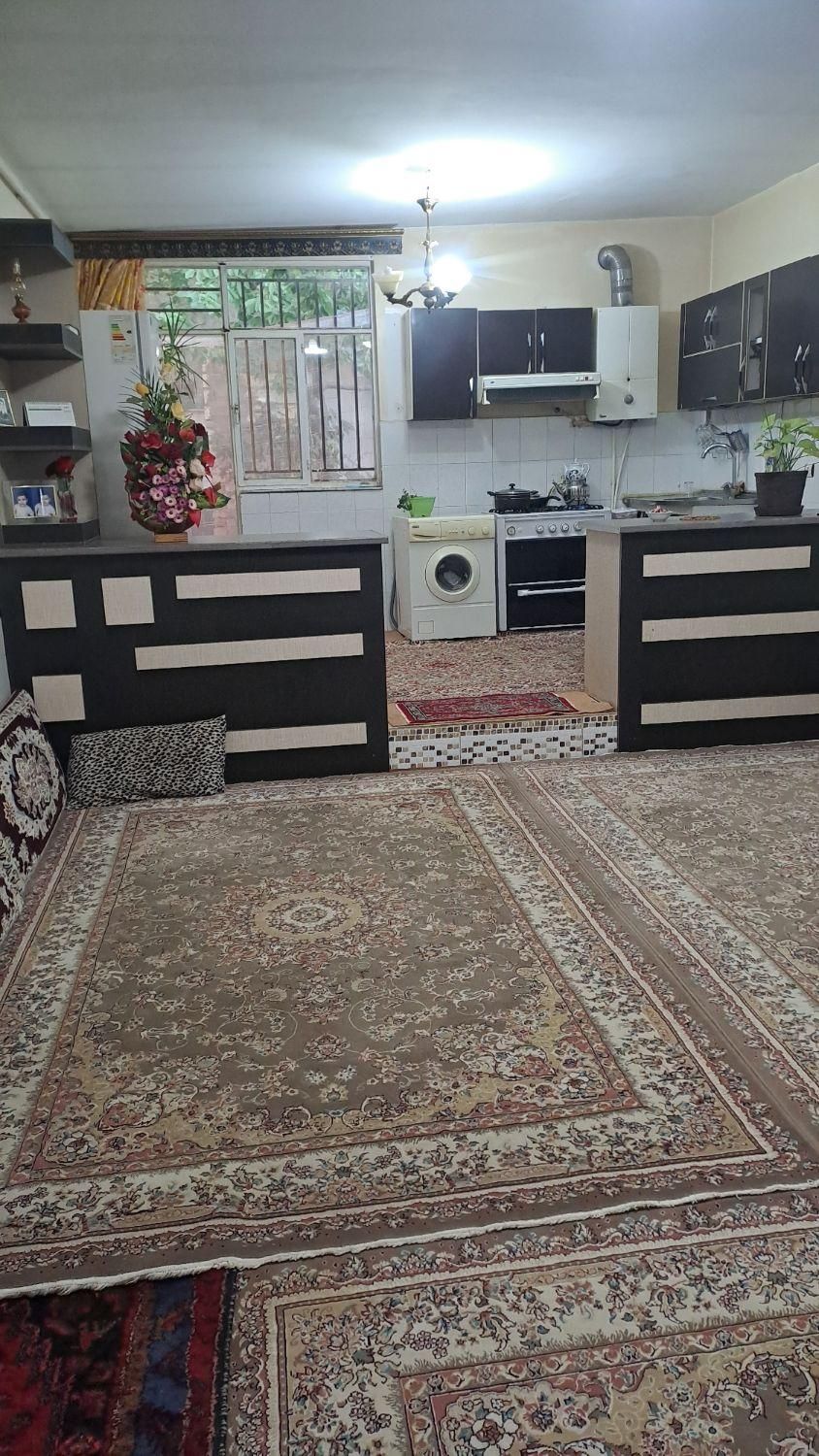 ویلایی ۱۰۰متری ، پشت مسجد خاتم|فروش خانه و ویلا|ابهر, |دیوار