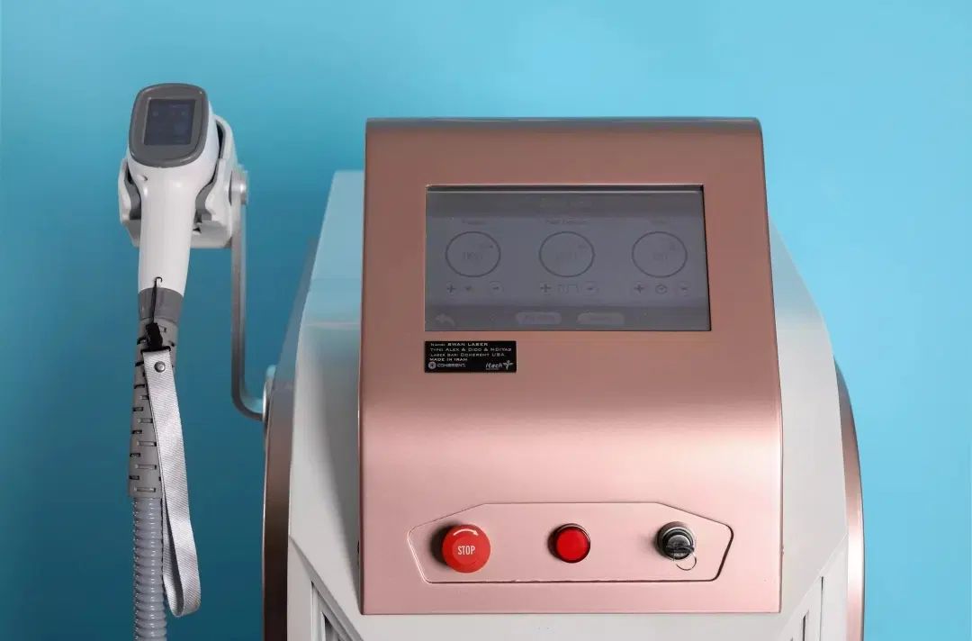 دستگاه لیزرSwan Plus800 سه طول موج ساخت شرکت آیتک|فعالیت داوطلبانه|اصفهان, باغ نگاره|دیوار