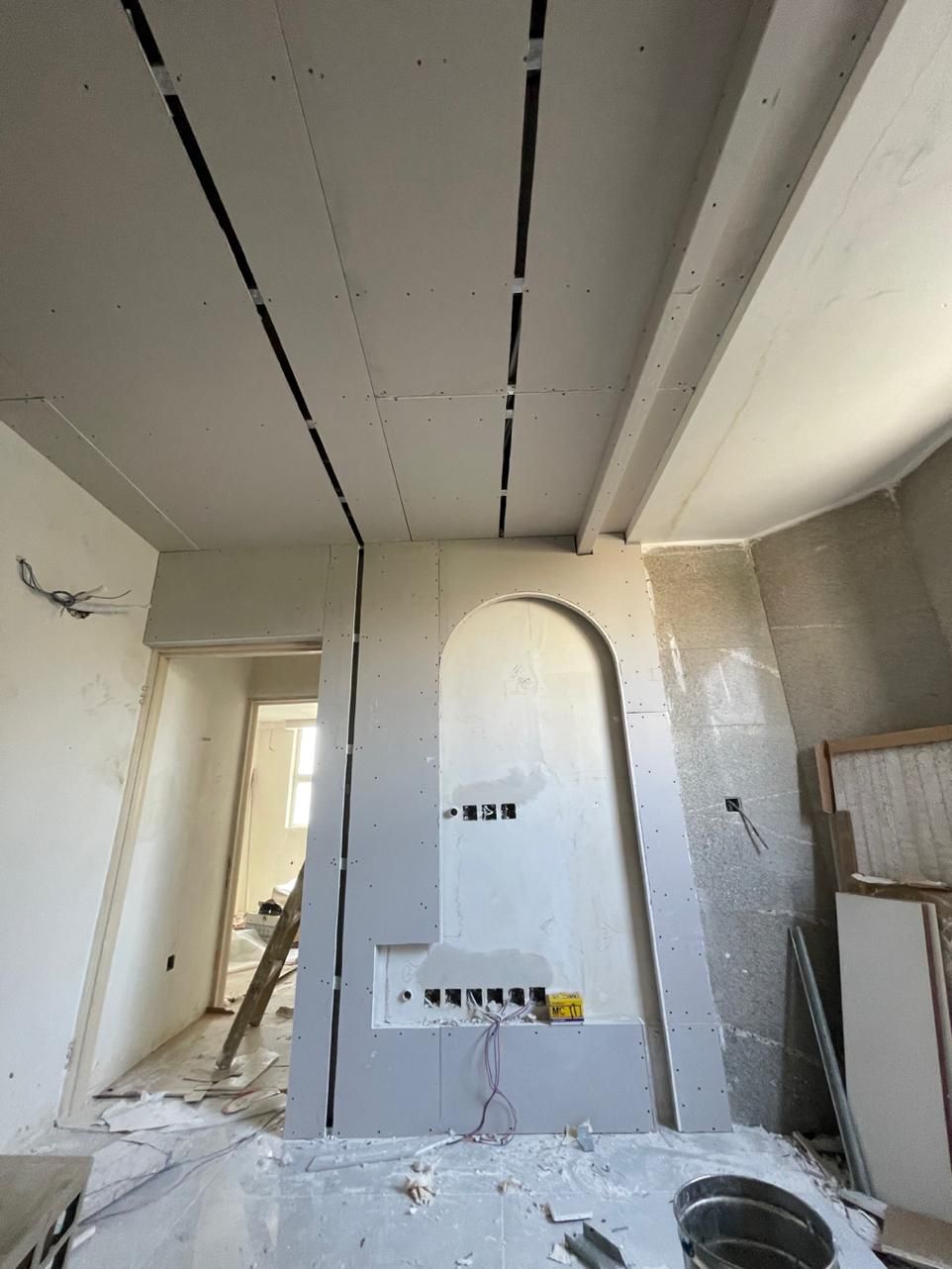 دو نفر همکار اقا جهت کنافکاری ماهر و نیمه ماهر|استخدام معماری، عمران و ساختمانی|تهران, جنت‌آباد جنوبی|دیوار
