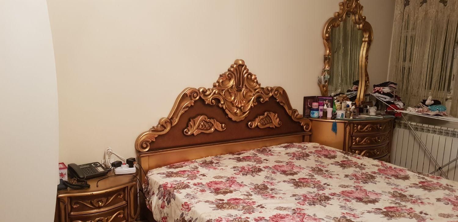 سرویس خواب|تخت و سرویس خواب|تهران, جمال‌زاده|دیوار