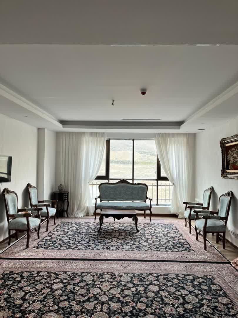 آپارتمان ۱۱۶ متری ۲ خواب ویو کوه بدون مشرف