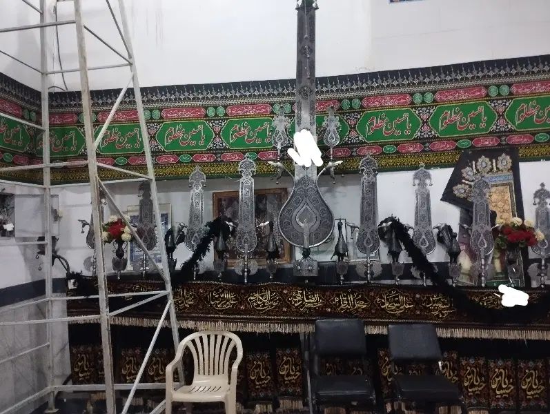 علامت 13تیغ|کلکسیون اشیاء عتیقه|اصفهان, خیادان|دیوار