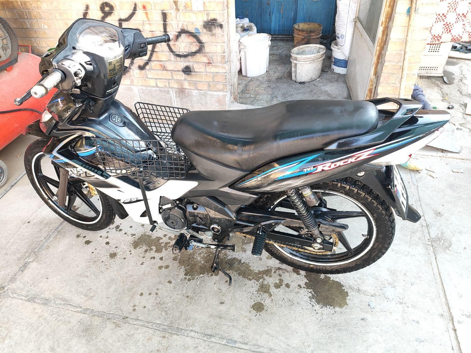 موتور tvs راکز 125 مدل 94|موتورسیکلت|اصفهان, قائمیه|دیوار