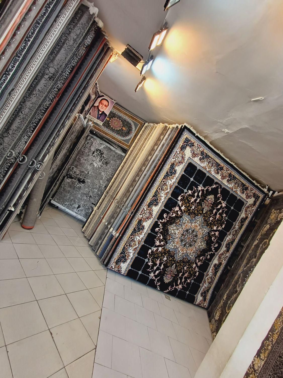 فرش ۹متری ارزان زیرفی حاجی حسینی طلاب ۳/۵۰۰ تومان|فرش|مشهد, طلاب|دیوار