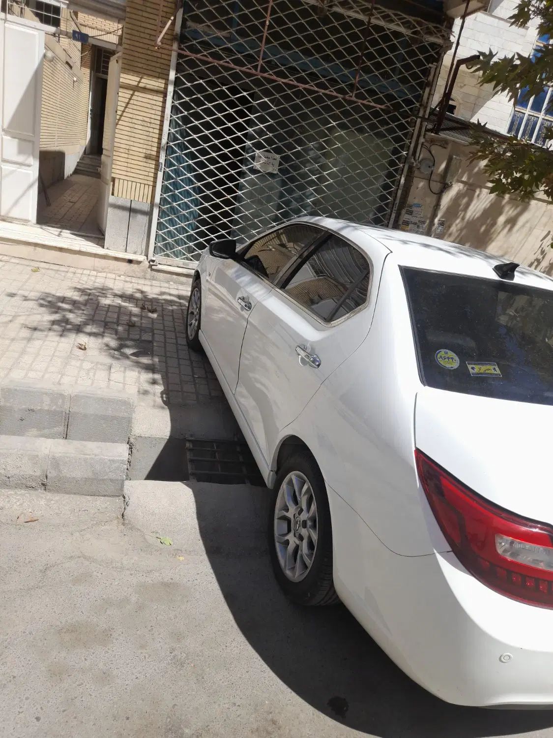 دنا پلاس اتوماتیک، مدل ۱۴۰۱|خودرو سواری و وانت|مشهد, امام رضا (ع)|دیوار