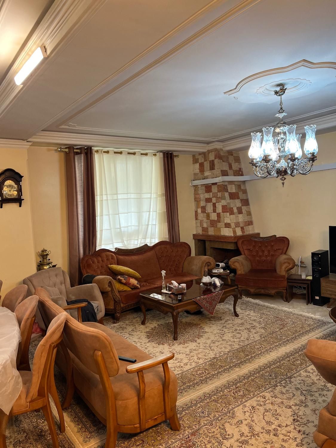 ۱۰۰متر/طبقه اول/پارکینگ و انباری و بالکن|اجارهٔ آپارتمان|کرج, شهرک جهان‌نما|دیوار