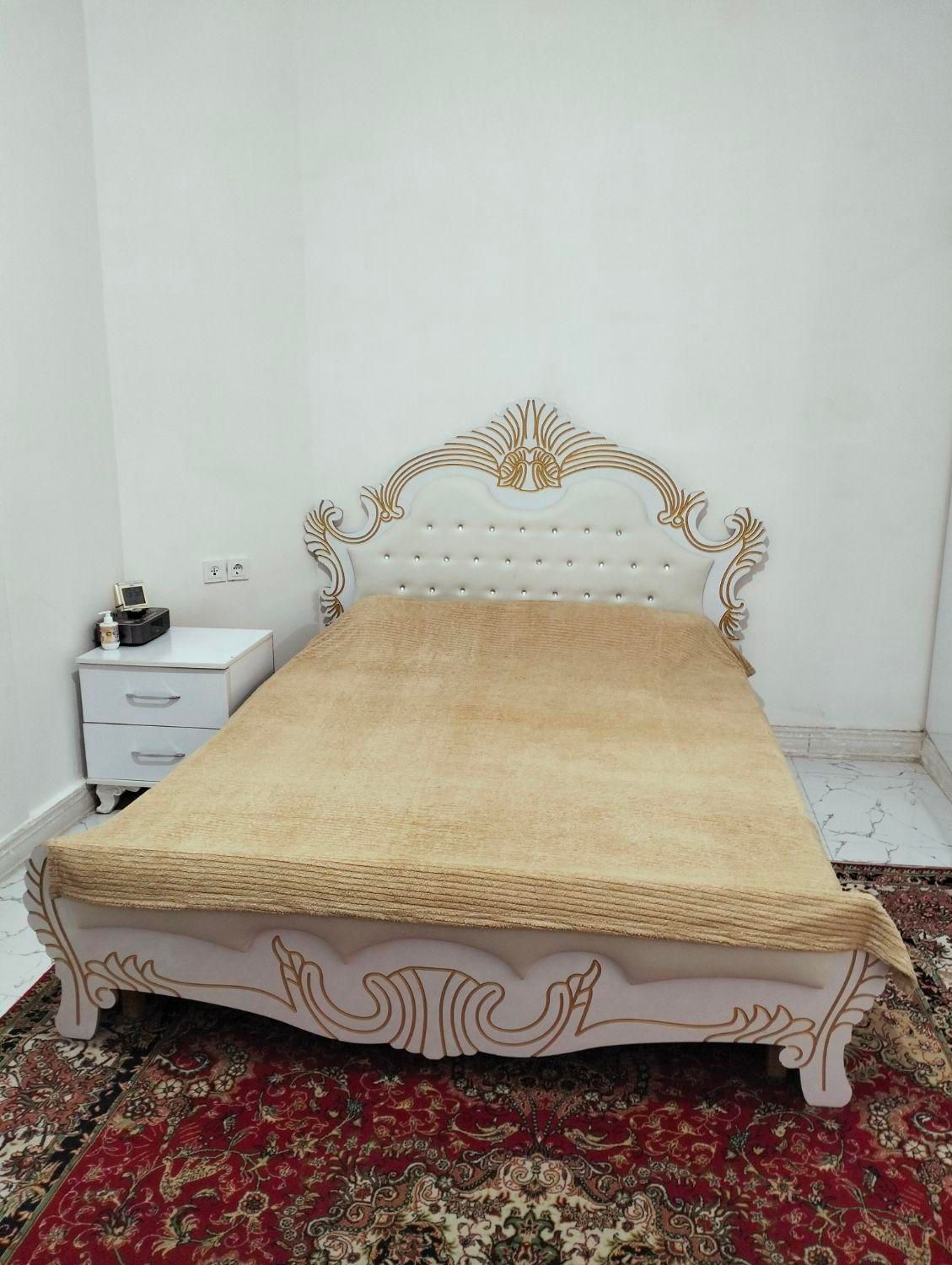 سرویس خواب دو نفره|تخت و سرویس خواب|سردشت, |دیوار