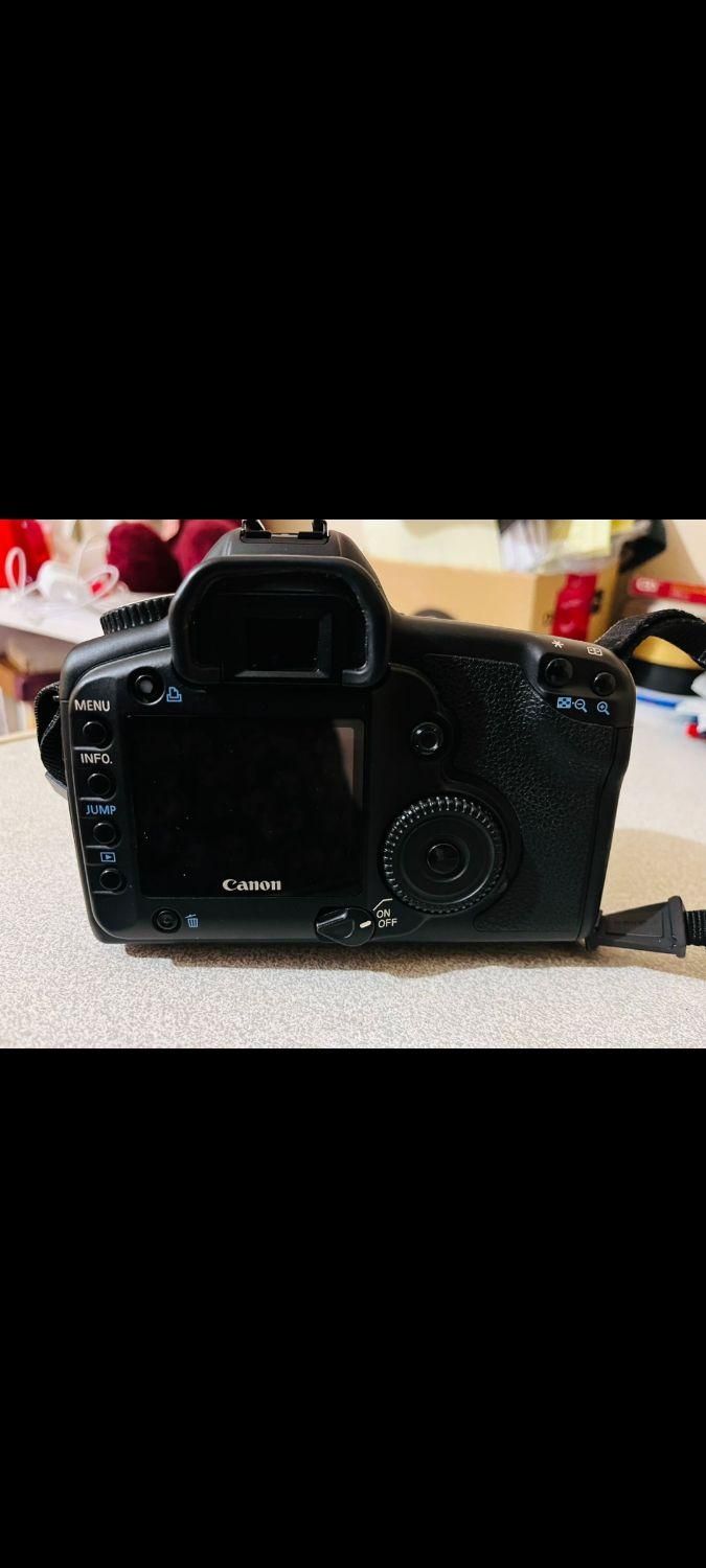 دوربین عکاسی Canon مدل Eos 5D|دوربین عکاسی و فیلمبرداری|شیراز, شهرک فرهنگیان|دیوار