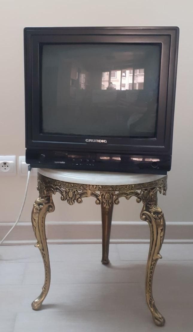 تلویزیون ۱۴ اینچ رنگی GRUNDIG|تلویزیون و پروژکتور|تهران, پاتریس لومومبا|دیوار