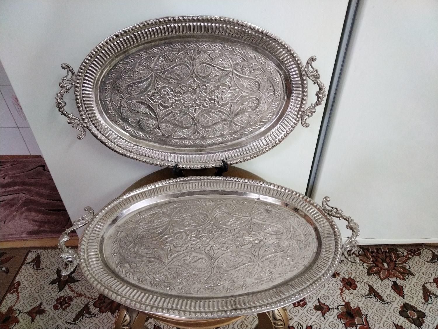 چند مدل سینی برنجی قدیمی و پارچ و سیلور جات|کلکسیون اشیاء عتیقه|تربت‌حیدریه, ۴۵ متری|دیوار