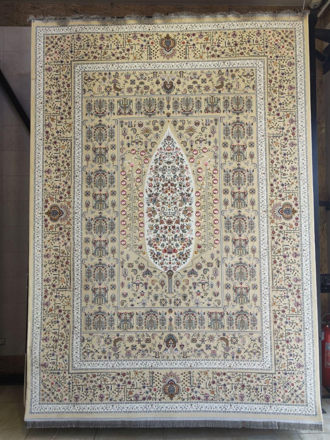 فرش ۱۲۰۰ شانه /افشان و ترنج دار|فرش|دزفول, |دیوار