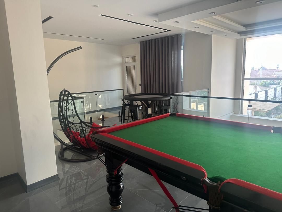 باغ ویلا مدرن شاهان|اجارهٔ کوتاهمدت ویلا و باغ|تهران, چیتگر جنوبی|دیوار