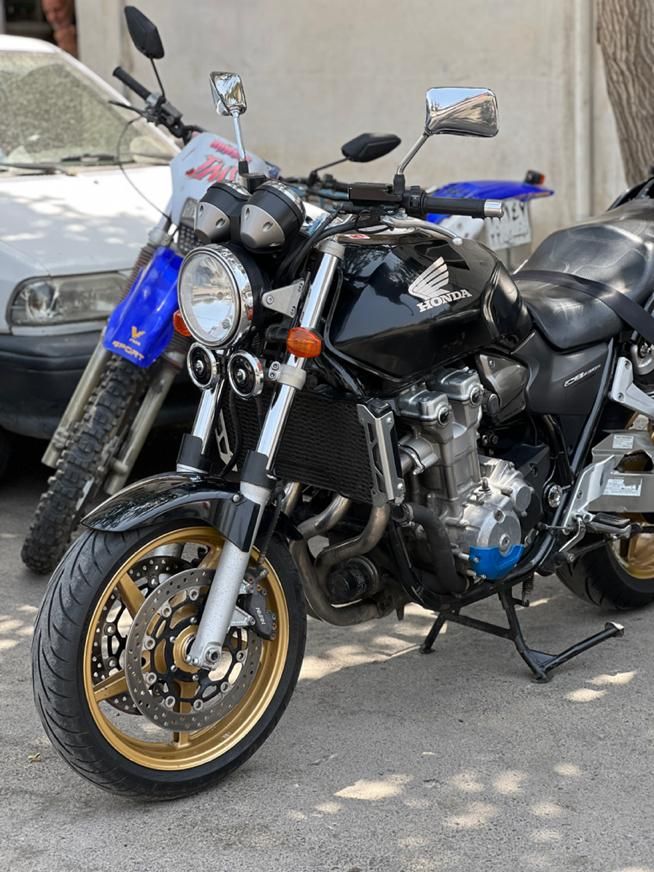 cb1300 مدل ۲۰۰۵ اگزوز سوتی|موتورسیکلت|تهران, خلیج فارس|دیوار