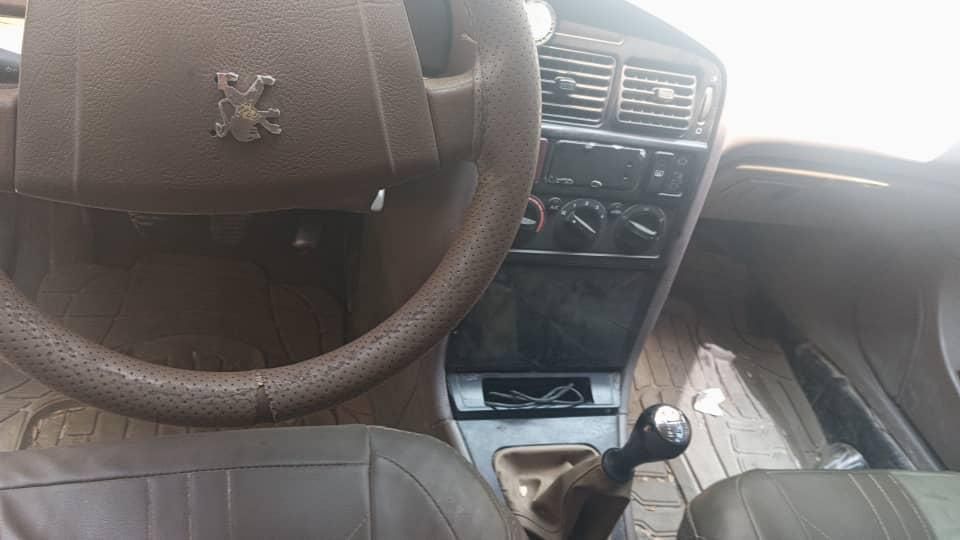 پژو 405 GL - دوگانه سوز CNG، مدل ۱۳۸۸|خودرو سواری و وانت|کرمان, |دیوار