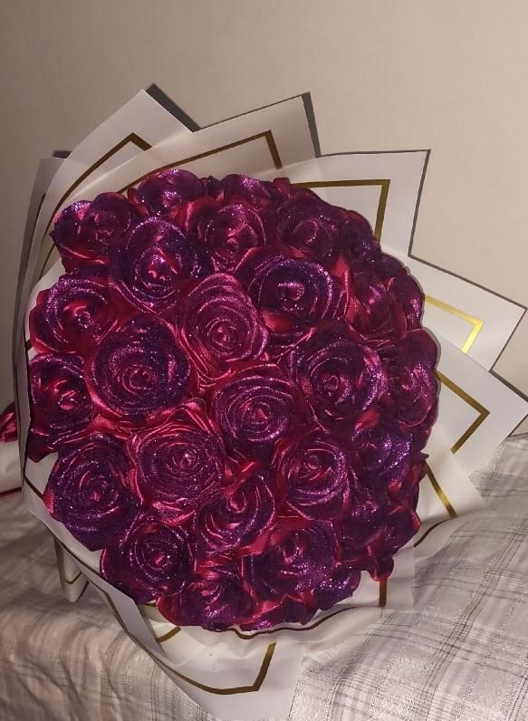 دسته گل ۴۰ شاخه سرخابی (فول شاین بنفش(|گل مصنوعی|رودسر, |دیوار
